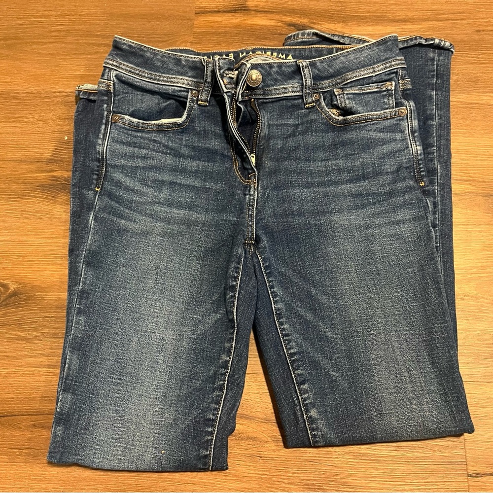 American Eagle Women’s Kick boot jeans size 6 short